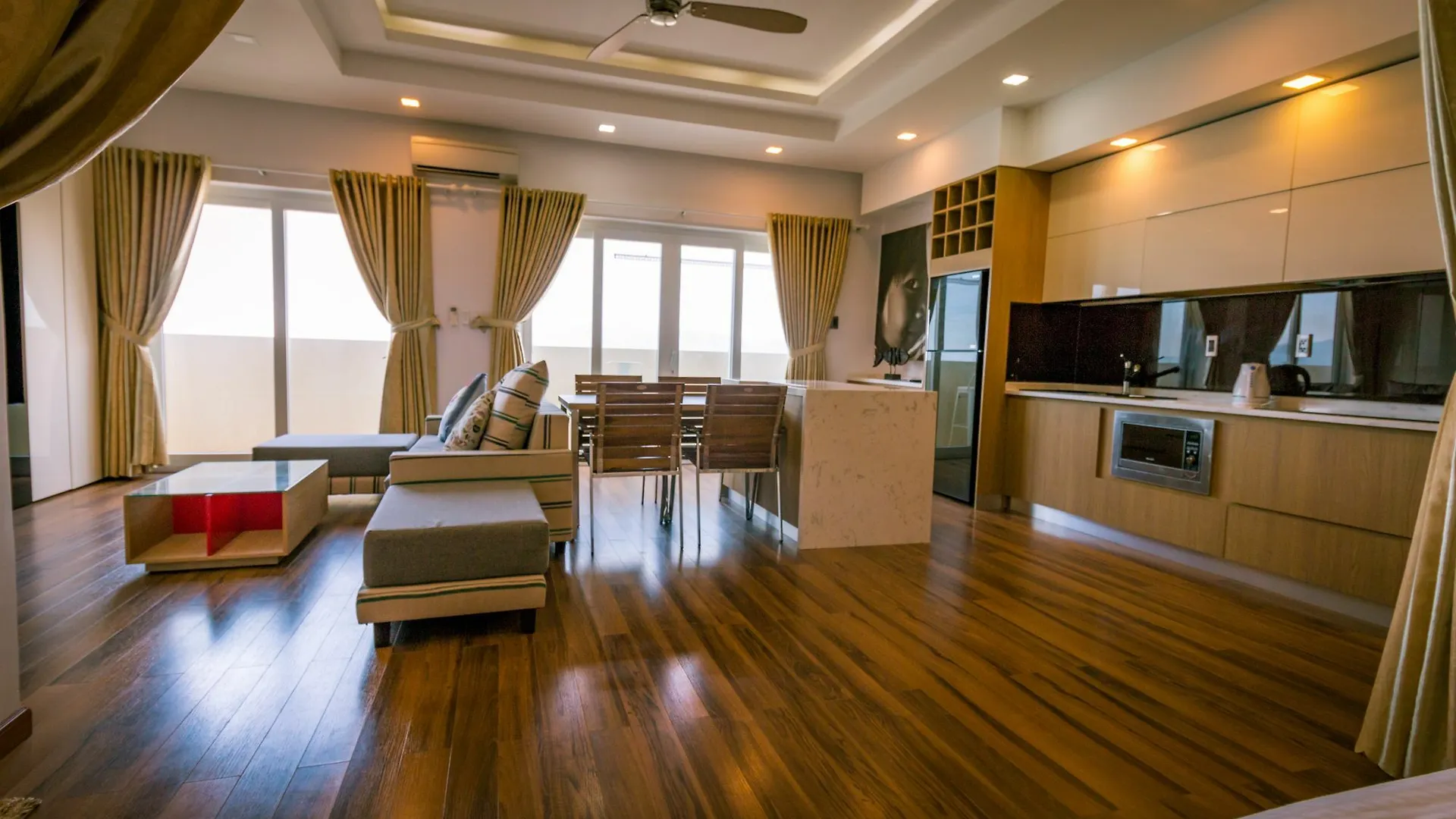 Celina Bayfront Nha Trang Apartments 0*,  越南